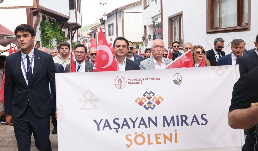 Tokat'ta 'Yaşayan Miras Şöleni'ne 18 ilden 60 usta ve sanatkar katıldı