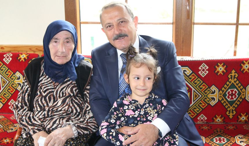 Trabzon'da üç kuşak aynı sofrada buluştu