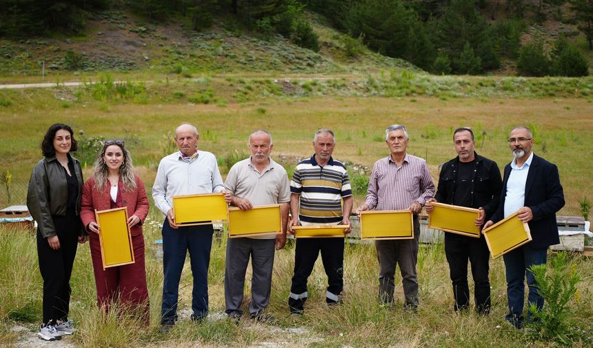 Akdağ balı coğrafi işaret yolunda ilerliyor