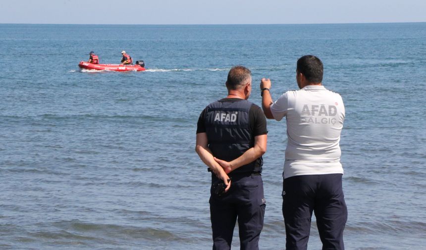 Samsun'da 2 kişinin öldüğü batan tekne bulundu, kayıp kişinin cesedine ulaşıldı (2)
