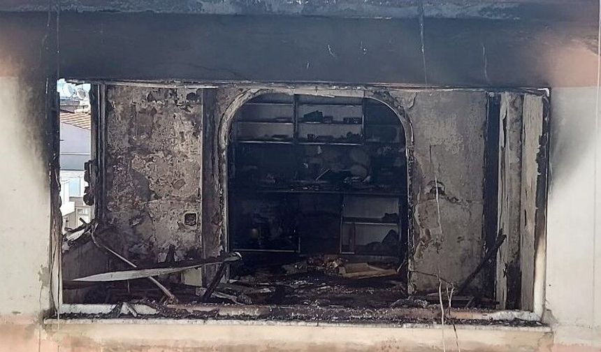 Samsun'da kameralara yansıyan yangın söndürüldü