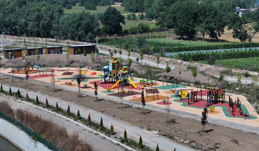 Bolu'da Cumhuriyet Parkı'nın ilk etabı yıl sonuna kadar açılacak