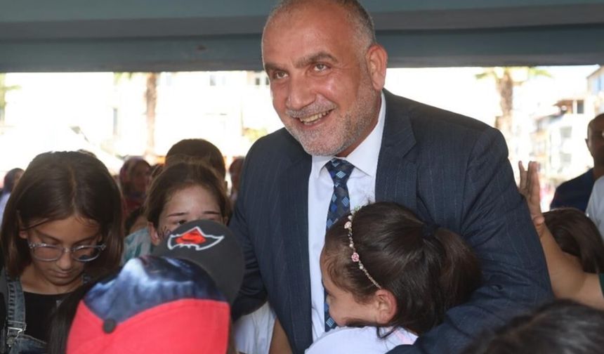 Canik'te 2 bin 500 çocuk hediyelerle buluşuyor