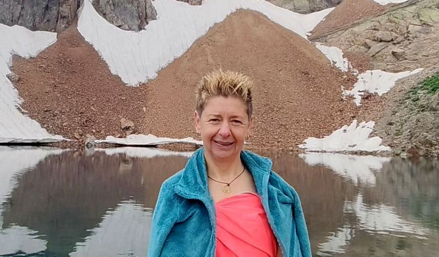 Egeli doğaseverlerin Karadeniz rotası; 3 bin rakımda buz banyosu