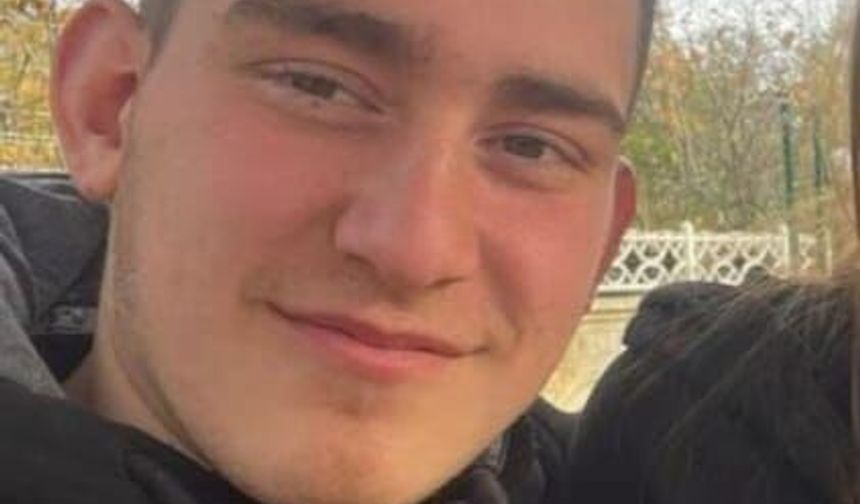 Kastamonu'da epilepsi nöbeti geçiren genç, merdivenden düşerek öldü