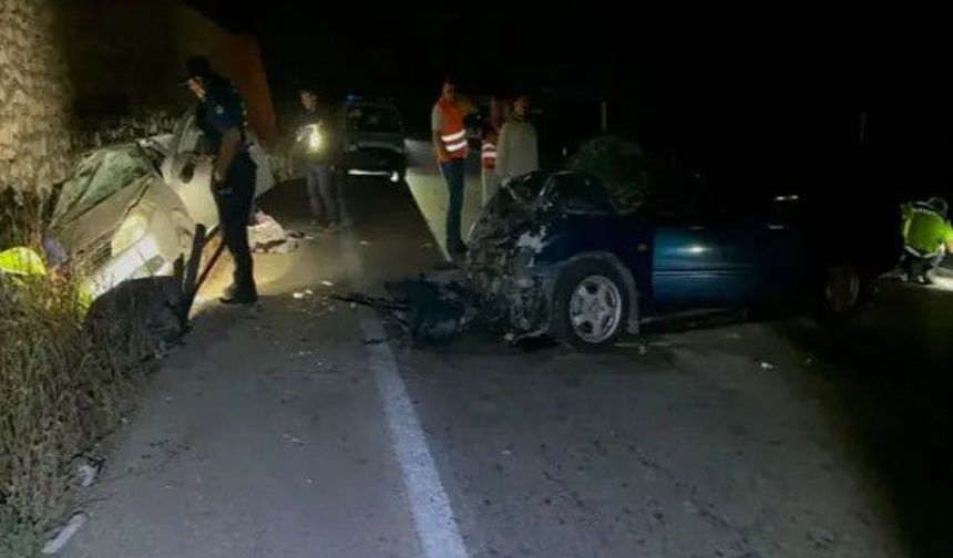 Kazada ölen anne ve kızı Çorum'da toprağa verildi