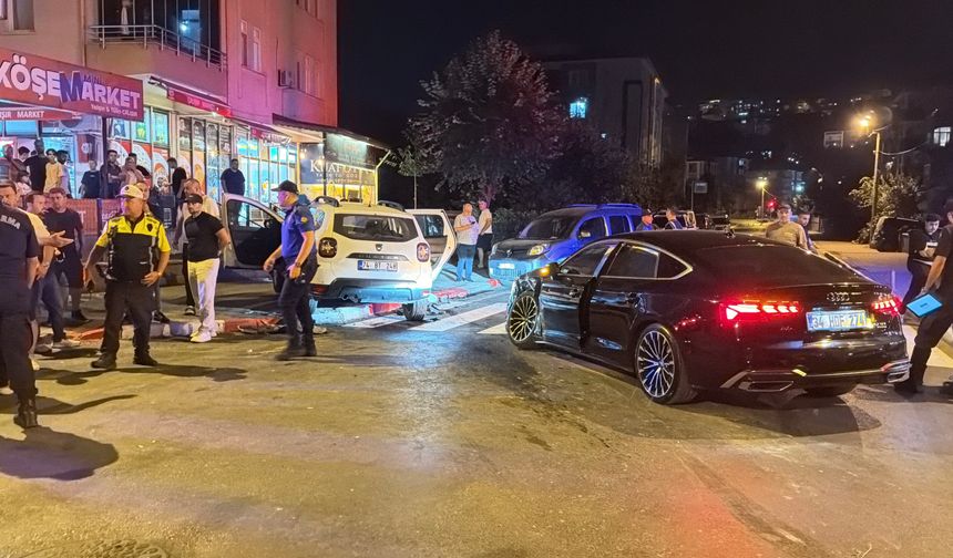Otomobil polis aracıyla çarpıştı: 2 polis yaralı
