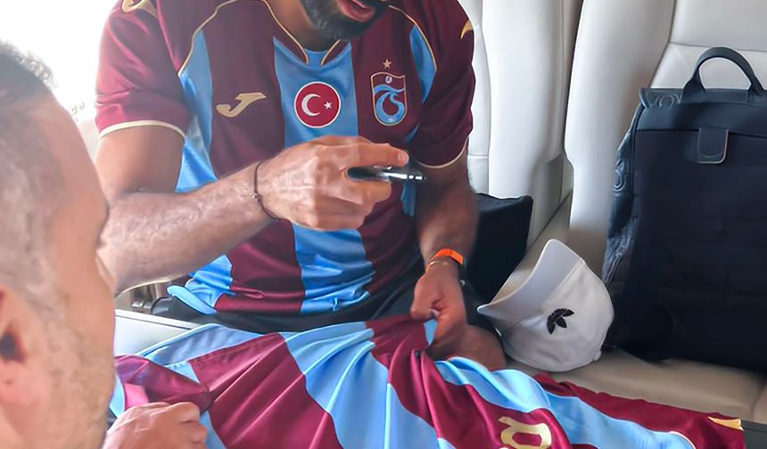 Salah, Trabzonspor formasını giydi