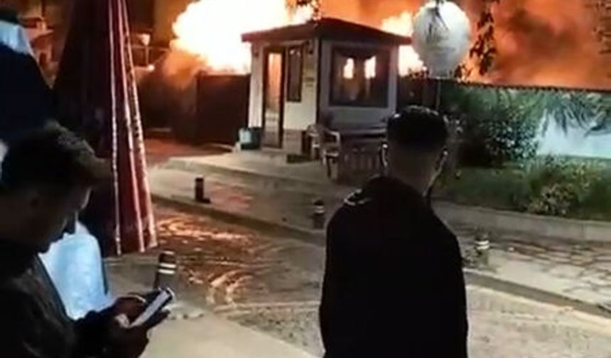 Tokat'ta tarihi hamamda çıkan yangın hasara neden oldu
