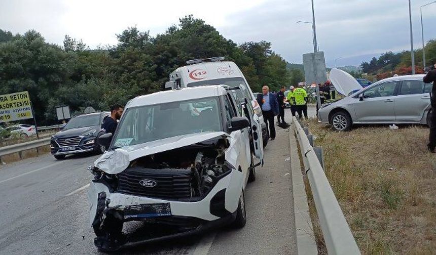 Çorum'da kaza: 3 yaralı