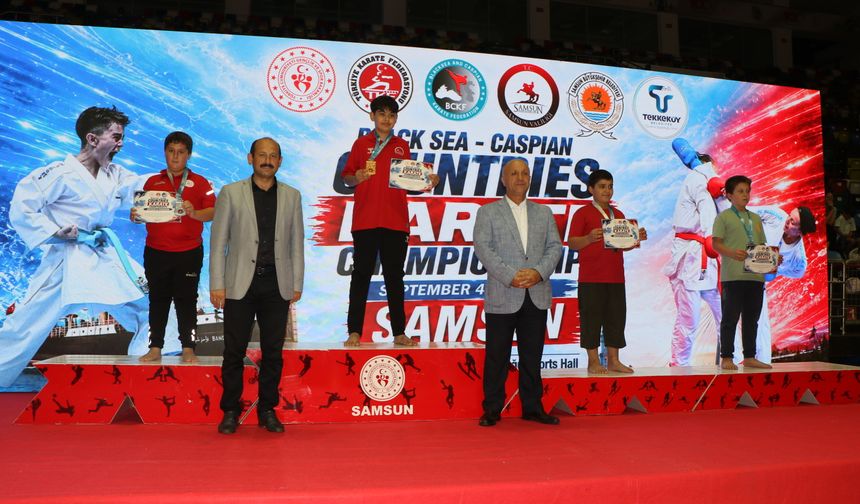 Karadeniz ve Hazar Ülkeleri Karate Şampiyonası Samsun'da başladı