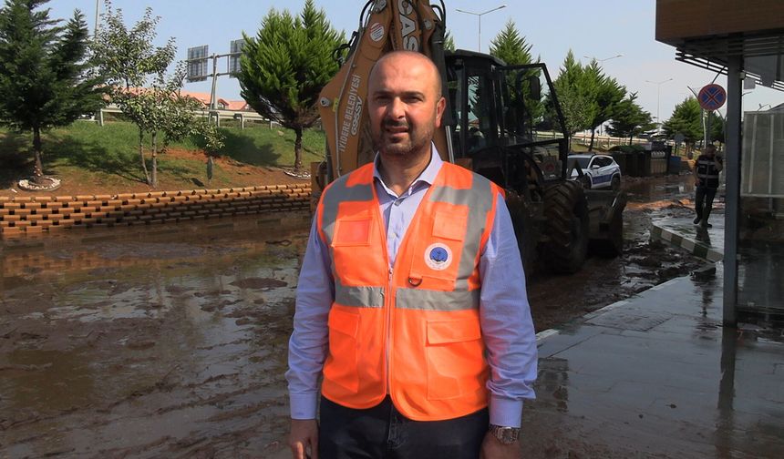 Rize'de sel gitti, çamur kaldı; hasar tespit çalışmaları başladı