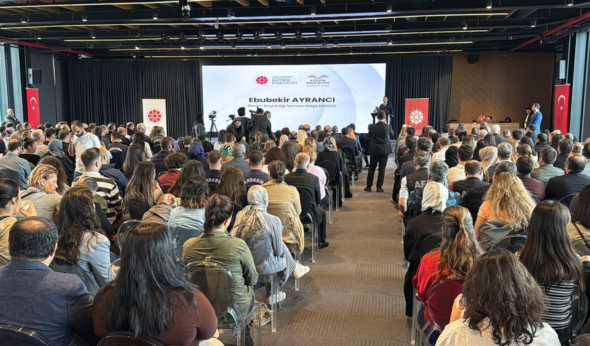 Samsun'da kamu kurumlarının iletişim stratejileri masaya yatırıldı