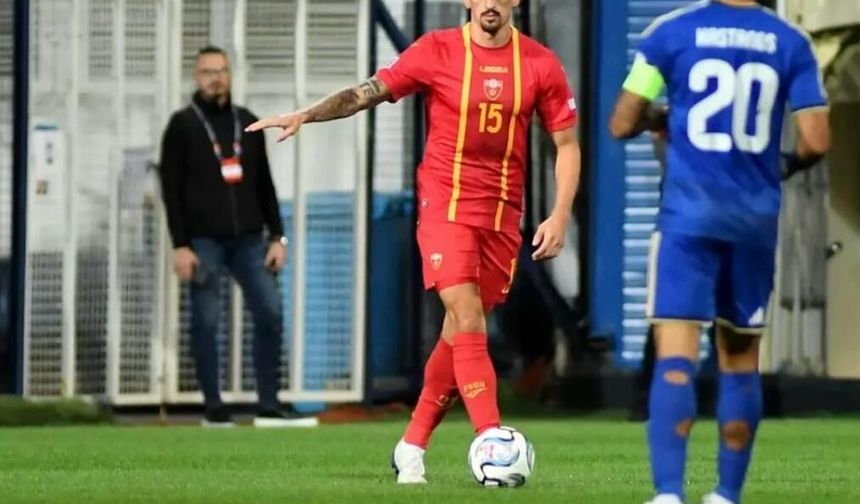 Trabzonspor'un millileri ülkelerinin formasıyla sahne aldı