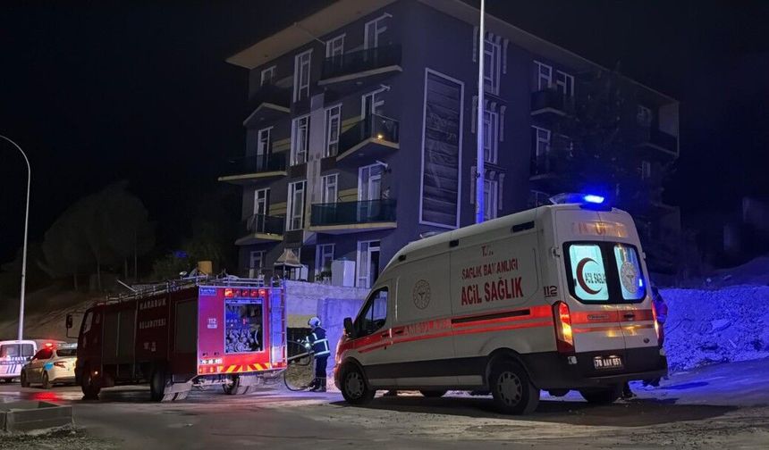 Yangında, 2 öğrenci dumandan etkilendi