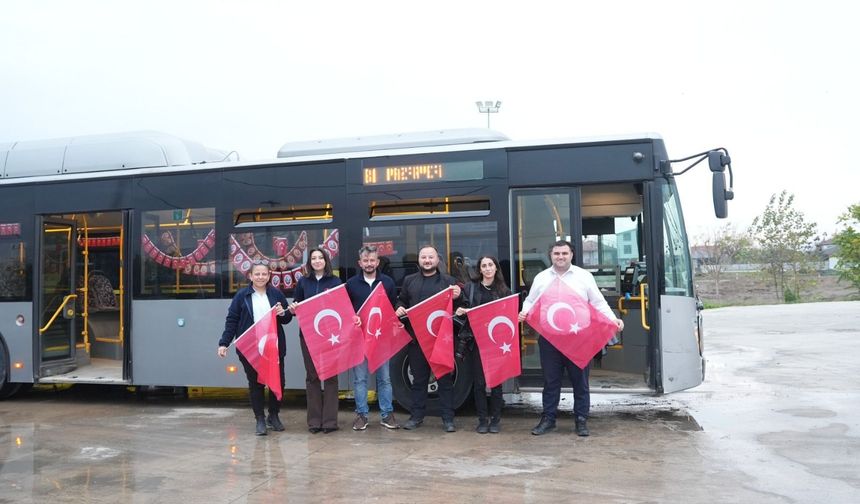 Belediye otobüsünde bando sürprizi