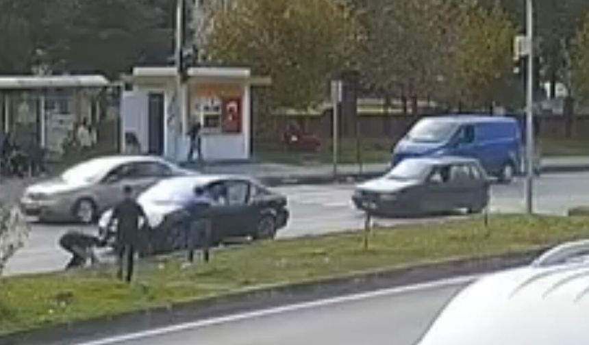 Bisikletli çocuğa otomobil çarptı; kaza kamerada