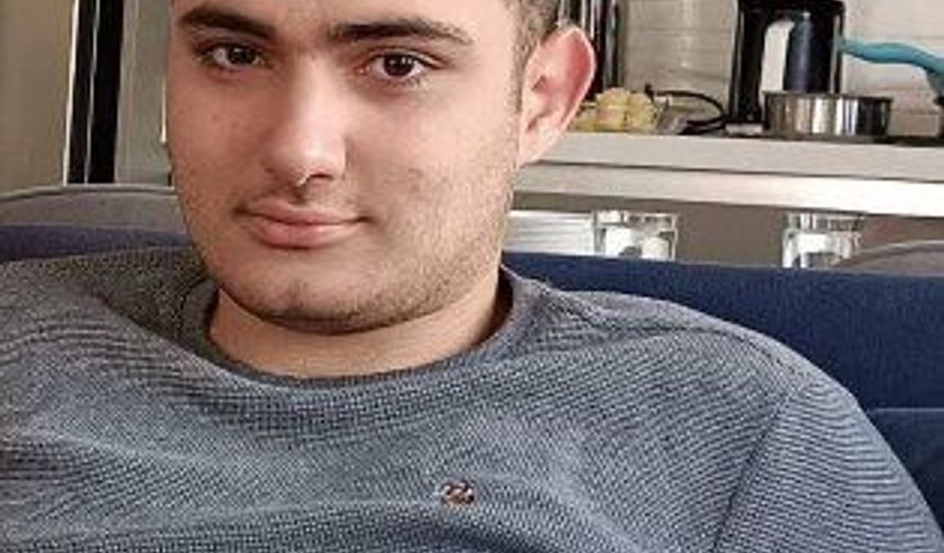 Çorum'da otomobil ile cip çarpıştı: 4 ölü, 1 ağır yaralı (2)