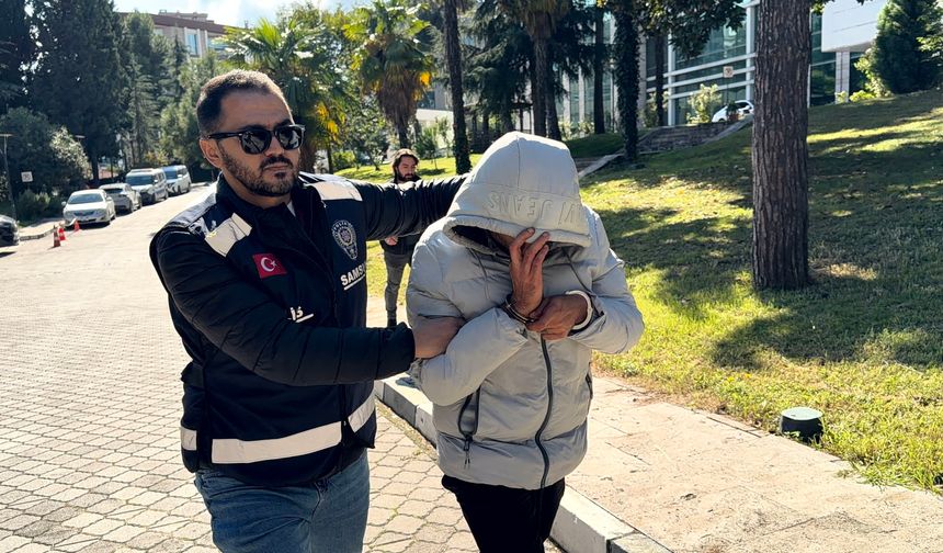 Eşini kıskançlık nedeniyle bacak ve sırtından bıçakla yaraladı