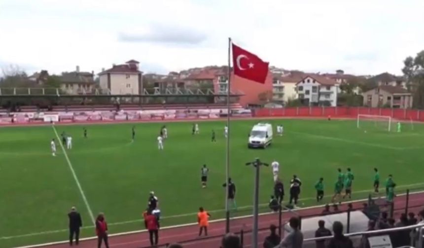 Maç sırasında kalp krizi geçirdi