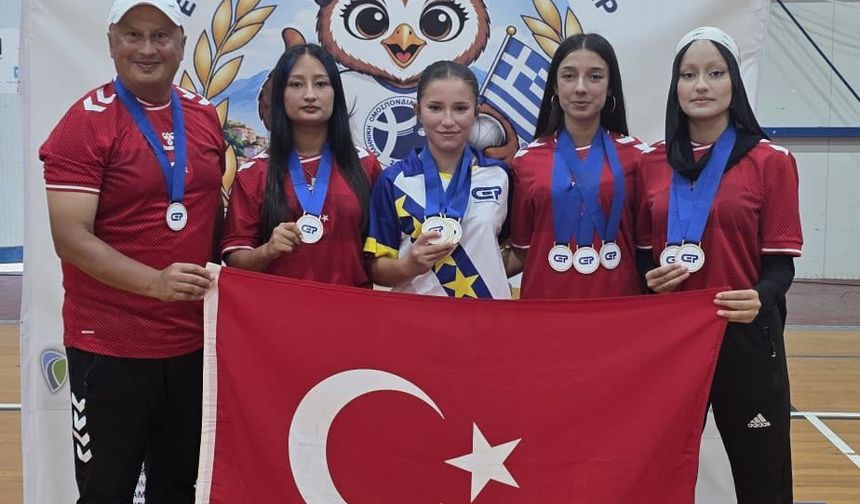 Samsunsporlu bocce sporcularından Avrupa ve Dünya şampiyonalarında madalya başarısı