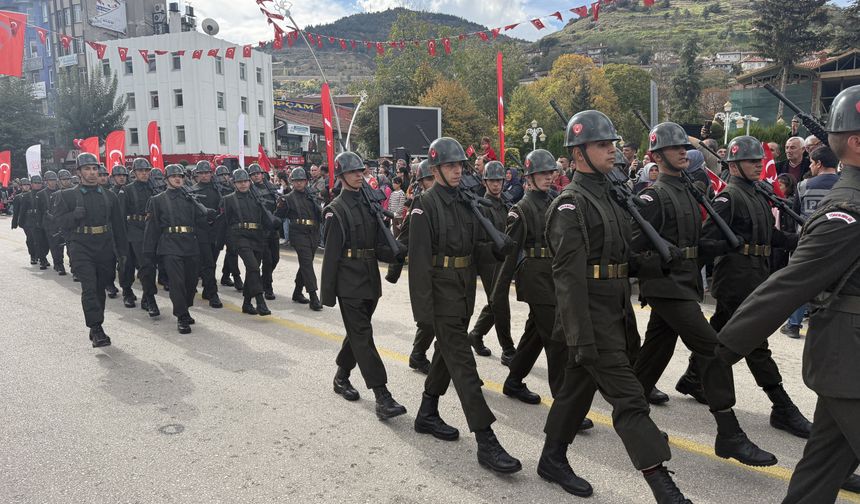 Tokat'ta 29 Ekim Cumhuriyet Bayramı coşkuyla kutlandı