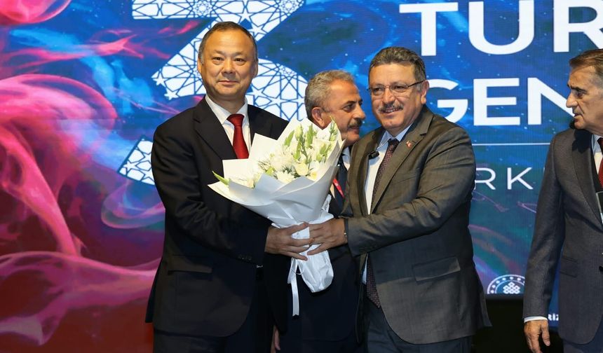 Türk Dünyası'nın gençleri Trabzon'da buluştu