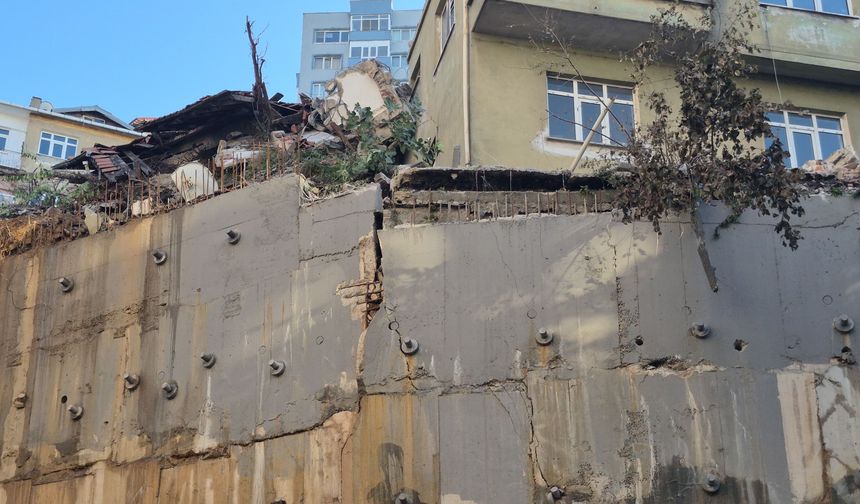 Zonguldak'taki bina çökmesi soruşturmasında 3 kişi tutuklandı