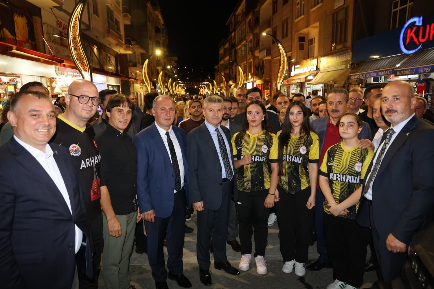 Faruk Çelik'ten ulaşım, çay fabrikası ve sahil projesi mesajı
